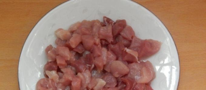 Лапша со свининой: много способов приготовления и подачи простого блюда